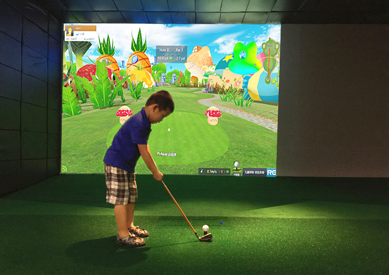 小朋友體驗(yàn)如歌3D卡通球場(chǎng)