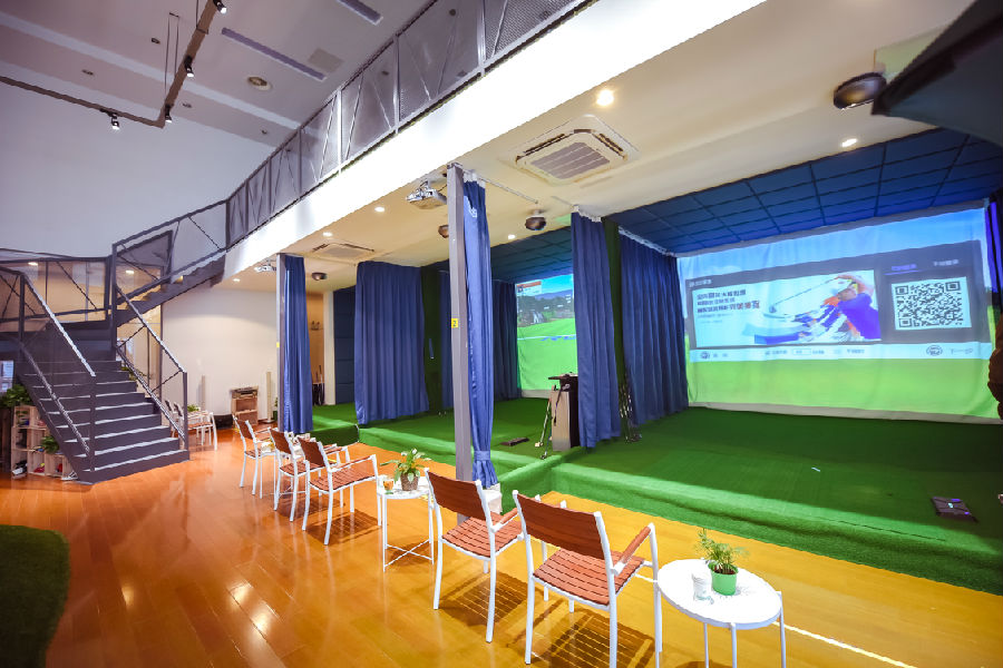 室內(nèi)高爾夫-如歌高爾夫模擬器打位